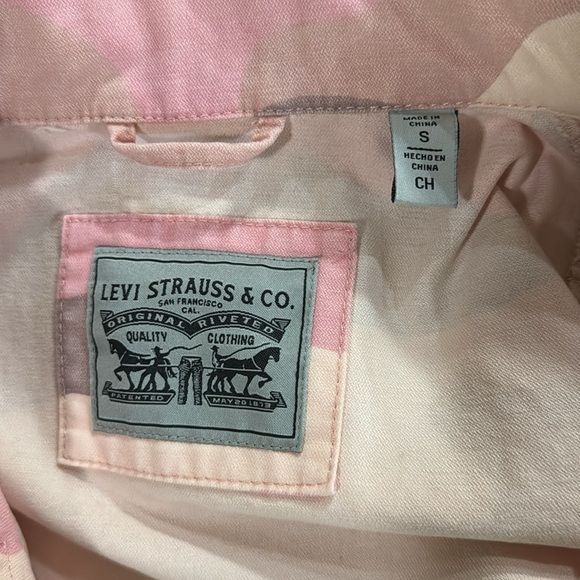 Levi's Camouflage Lightweight Utility Jacket Pink - Picture 10 of 13